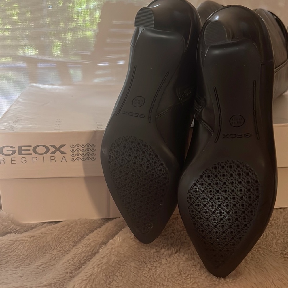 GEOX Respira Black Leather Boots - Picture 7 of 8